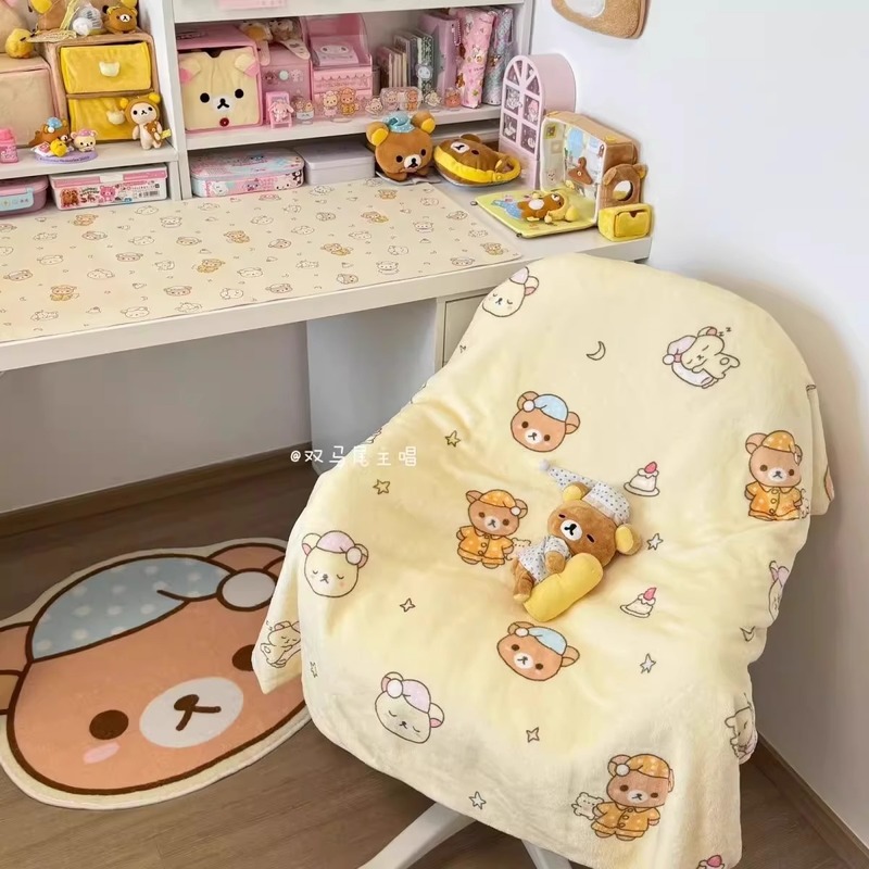 Fire Blanket Kitchen - Koc flanelowy z motywem Rilakkumy, miękki,